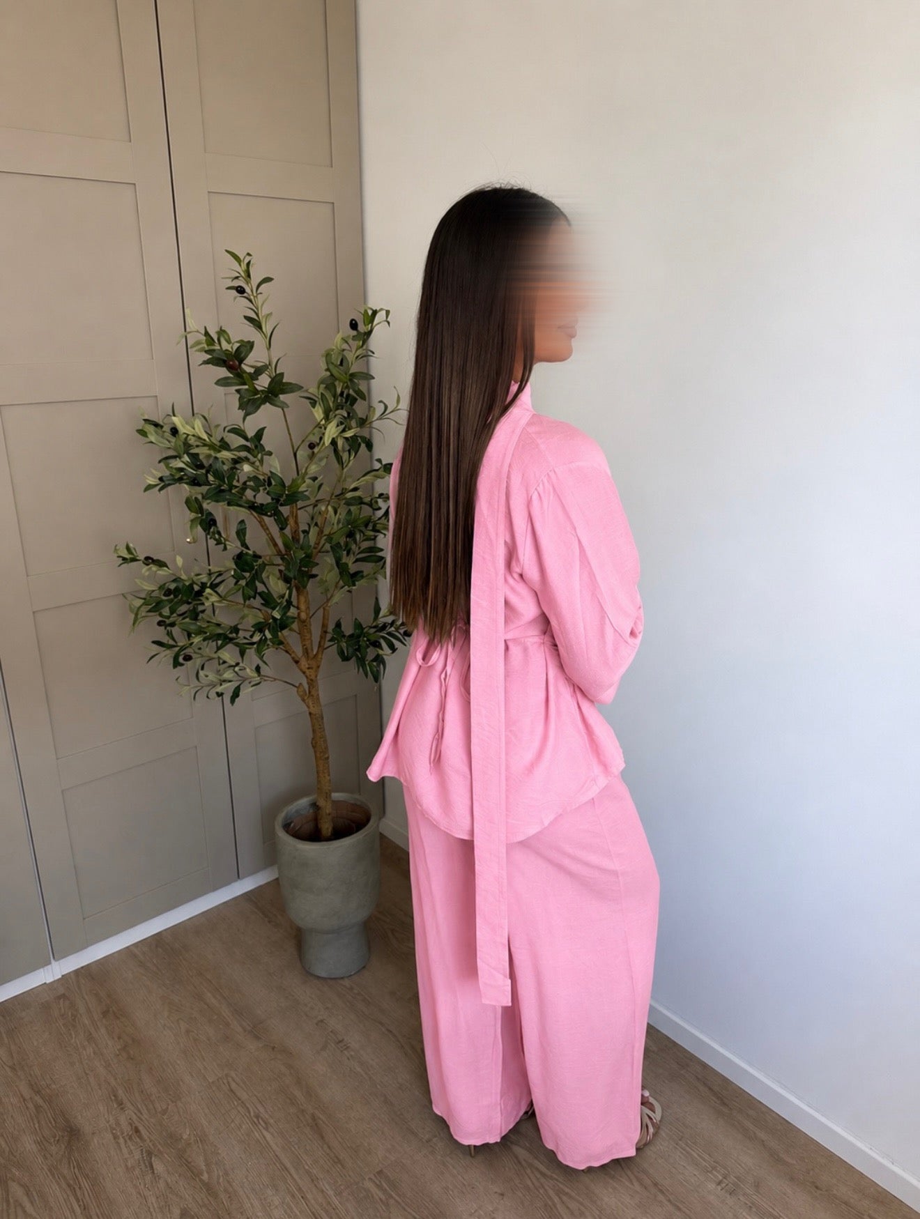 Ensemble croisé rose pastel