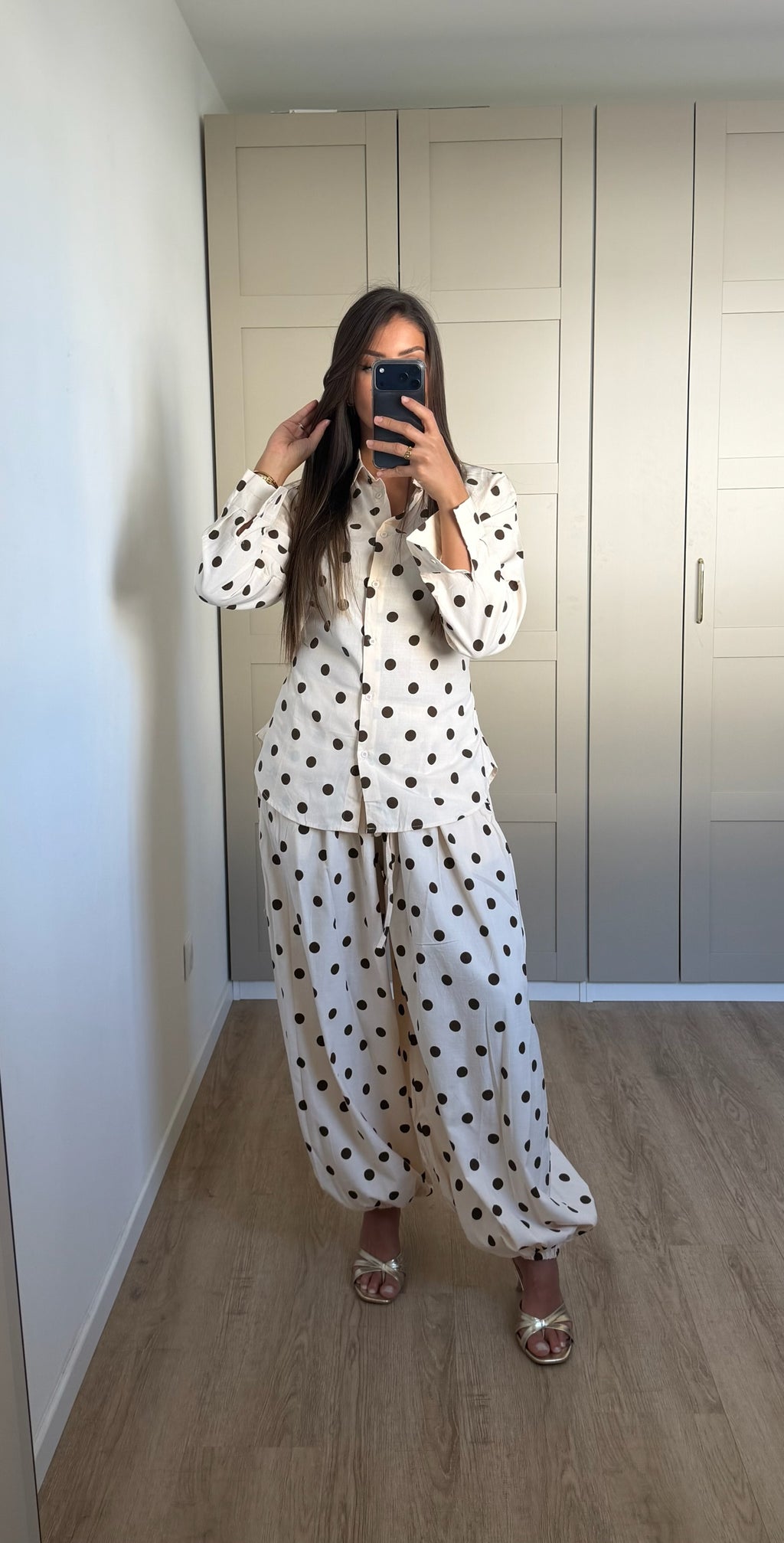 Ensemble chemise & pantalon à pois